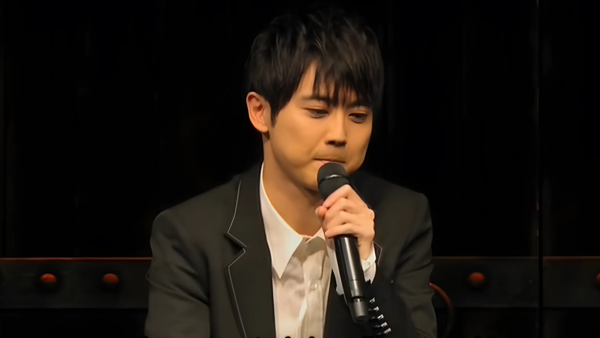 Yuki Kaji dan Proyek AI “Soyogi Fractal”: Ketika Seiyuu Legendaris Merangkul Teknologi Masa Depan
